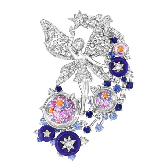 Déesse Neptune 白金胸針，by Van Cleef & Arpels