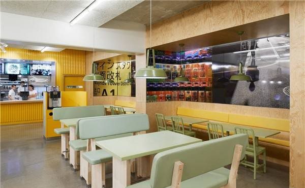 八塊八快餐小碗菜