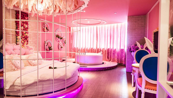 天鵝戀情侶酒店 天鵝戀情侶酒店