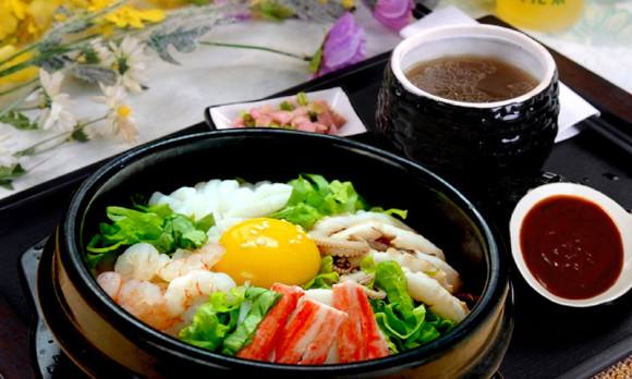 石鍋拌飯加盟哪家好?這幾家值得關注