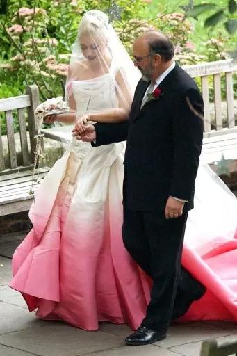 婚紗禮服流行趨勢 10大最熱門經典婚紗盤點7