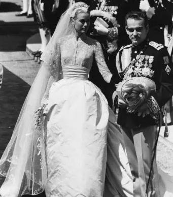 婚紗禮服流行趨勢 10大最熱門經典婚紗盤點4