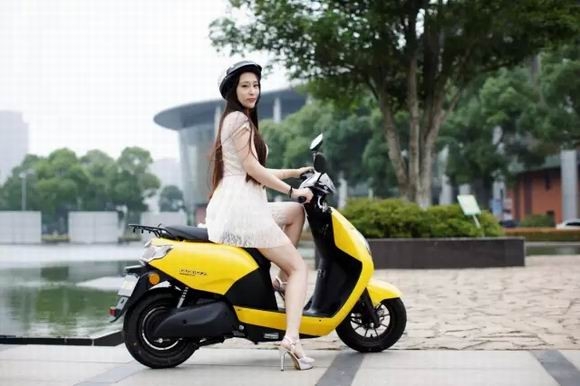 2016年電動車電池十大品牌排行榜1