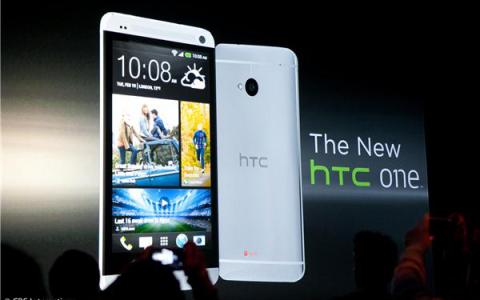 新HTC One　