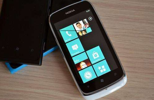 諾基亞Lumia610
