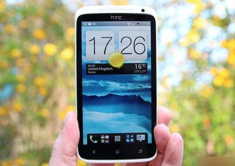 HTC One X
