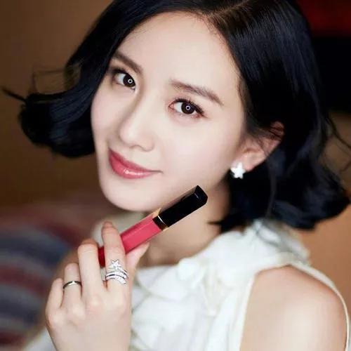 以璀璨群星裝點女性