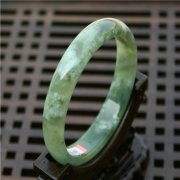 高品質的藍田玉手鐲，有什么條件？