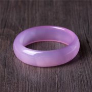 哪些因素在影響玉髓價格？我們又該如何挑選？