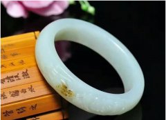 和田玉手鐲讓你的手腕風情萬種