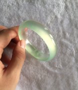 岫玉手鐲在手鐲界算好嗎？