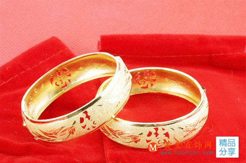 結婚手鐲都有哪些 結婚首飾的挑選攻略_婚戒首飾