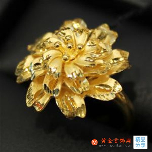 老鳳祥黃金戒指款式欣賞 老鳳祥黃金戒指一枚多