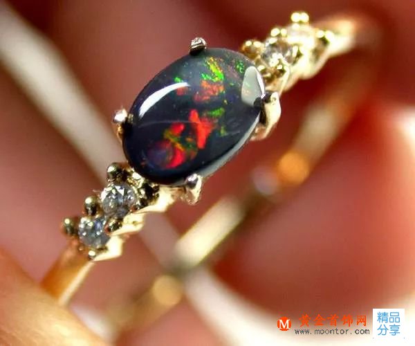 啤酒足球小龍蝦 各類珠寶挑眼花