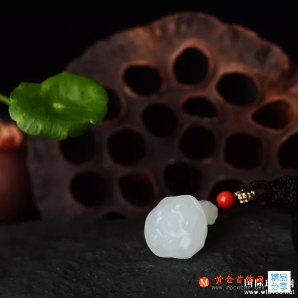 翡翠物語:為何都喜歡和田玉雕的蓮,我看了我
