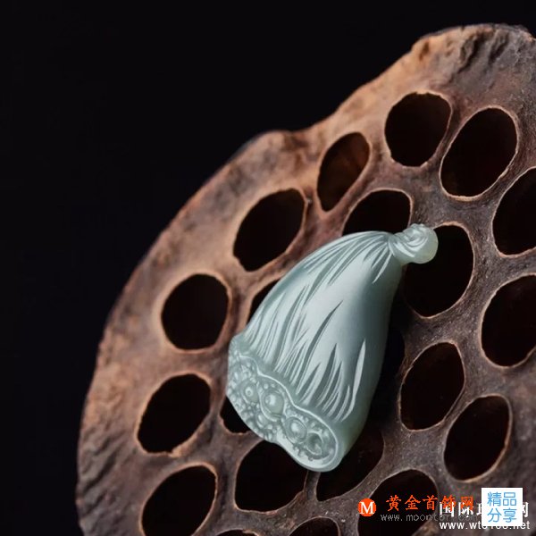 翡翠物語:為何都喜歡和田玉雕的蓮,我看了我