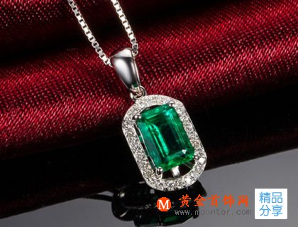 祖母綠吊墜款式 18k金祖母綠吊墜多少錢