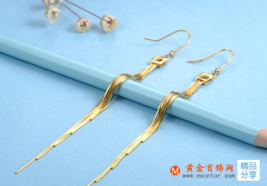 關于黃金耳環的傳說故事