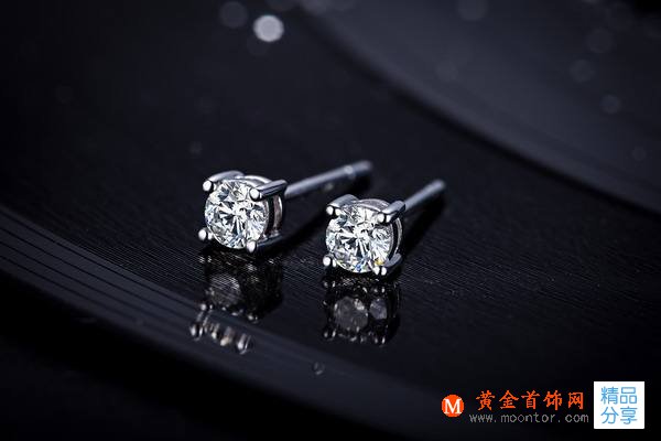 男士鉆石耳釘應該怎么挑選
