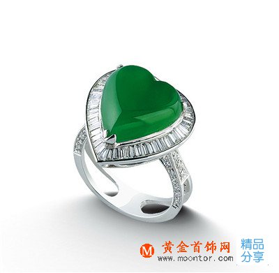 送給自己媽媽翡翠戒指選擇什么價位合適