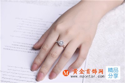 結婚鉆戒要戴在哪個手指比較好