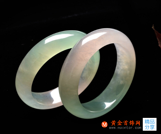 佩戴翡翠手鐲對女性有什么好處 翡翠手鐲的好處