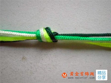 小珠子手鏈的編法大全  小珠子手鏈的編法教程圖解
