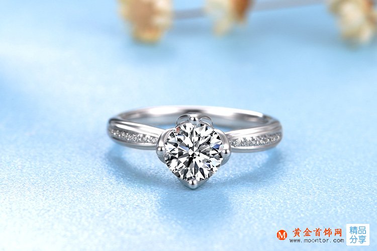元旦節怎么買求婚鉆戒