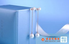 珍珠耳環的搭配法則