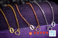 黃金項鏈怎么搭配好看 黃金項鏈與服裝的搭配技巧