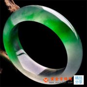 如何挑選適合自己的玉手鐲