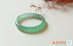 翡翠貴妃鐲和圓鐲的區別 貴妃鐲與圓鐲大不同