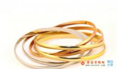 金手鐲和銀手鐲可以一起戴嗎？