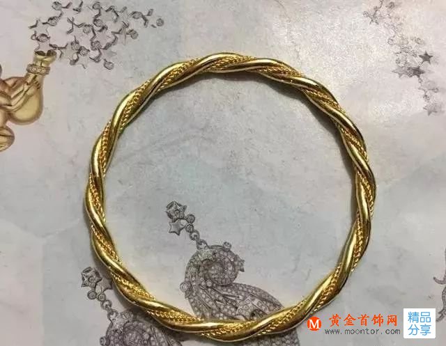 適合年輕人的黃金手鐲_今年流行黃金手鐲款式
