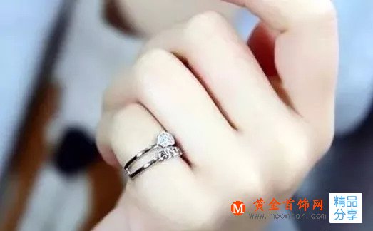 戒指的戴法和意義_戒指的365種戴法！戒指的戴法指導