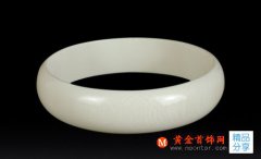 象牙手鐲價格多少錢     象牙手鐲怎么鑒定真假