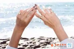 13種完美陳列戒指的方式_戒指圖片大全