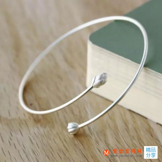 
	四月份的你還在為減肥徒傷悲？戴只銀手鐲輕松瘦身吧
