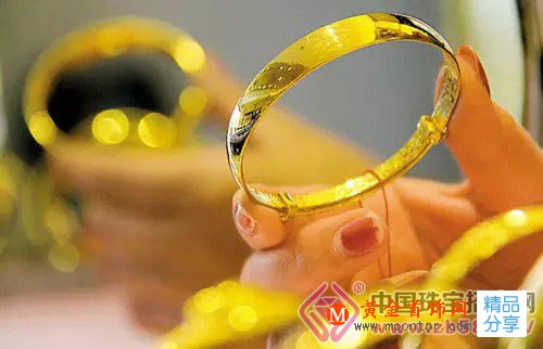 
	黃金首飾種類有哪些？
