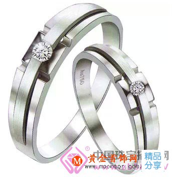 
	18K金鉆戒對比鉑金鉆戒有什么優點
