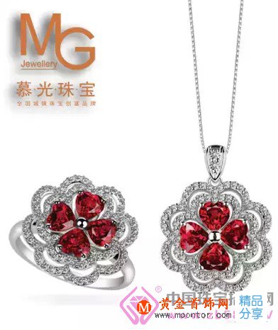 
	究竟可不可以戴著銀飾洗澡？
