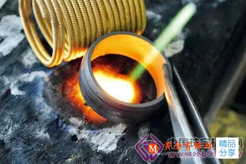 
	資深賣手教你如何選新娘黃金首飾
