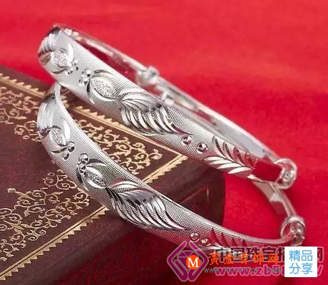 
	手鐲上的花紋都代表什么含義
