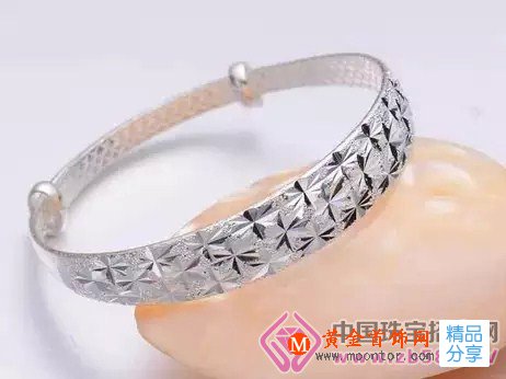 
	手鐲上的花紋都代表什么含義
