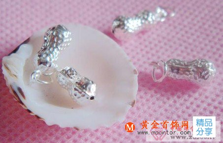 
	佩戴銀飾品不為人知的好處
