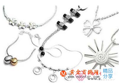 
	怎么用洗銀水洗銀飾品
