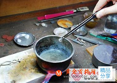 
	銀飾清洗
