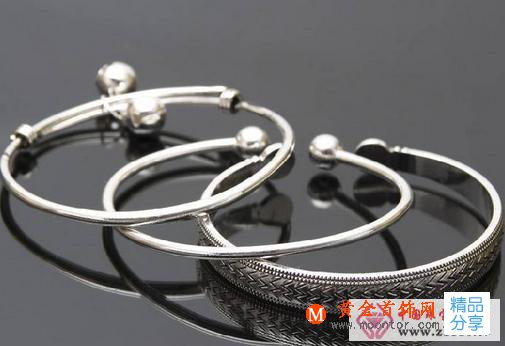 
	怎樣鑒別銀飾品

