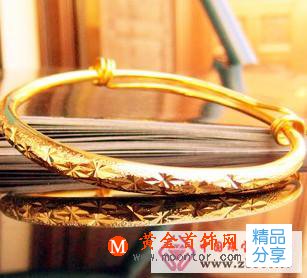 
	黃金首飾臟了怎樣清洗
