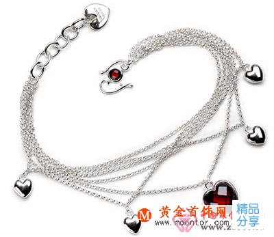
	銀飾品佩戴有講究 使其常葆光亮

